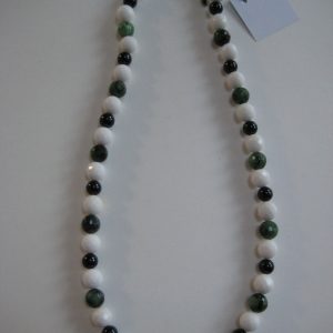 Aufgelegte Edelsteinkette-Jade-Turmalin-Rubinzoisit